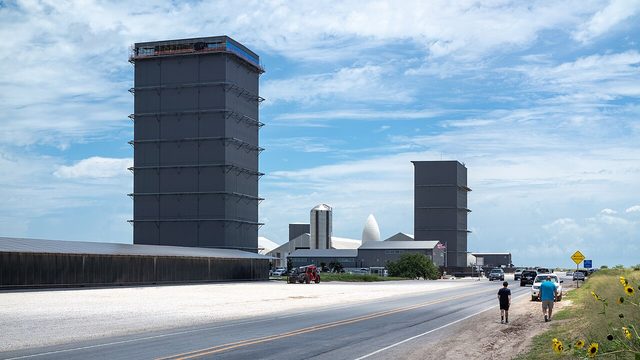SpaceX - Wikipedia